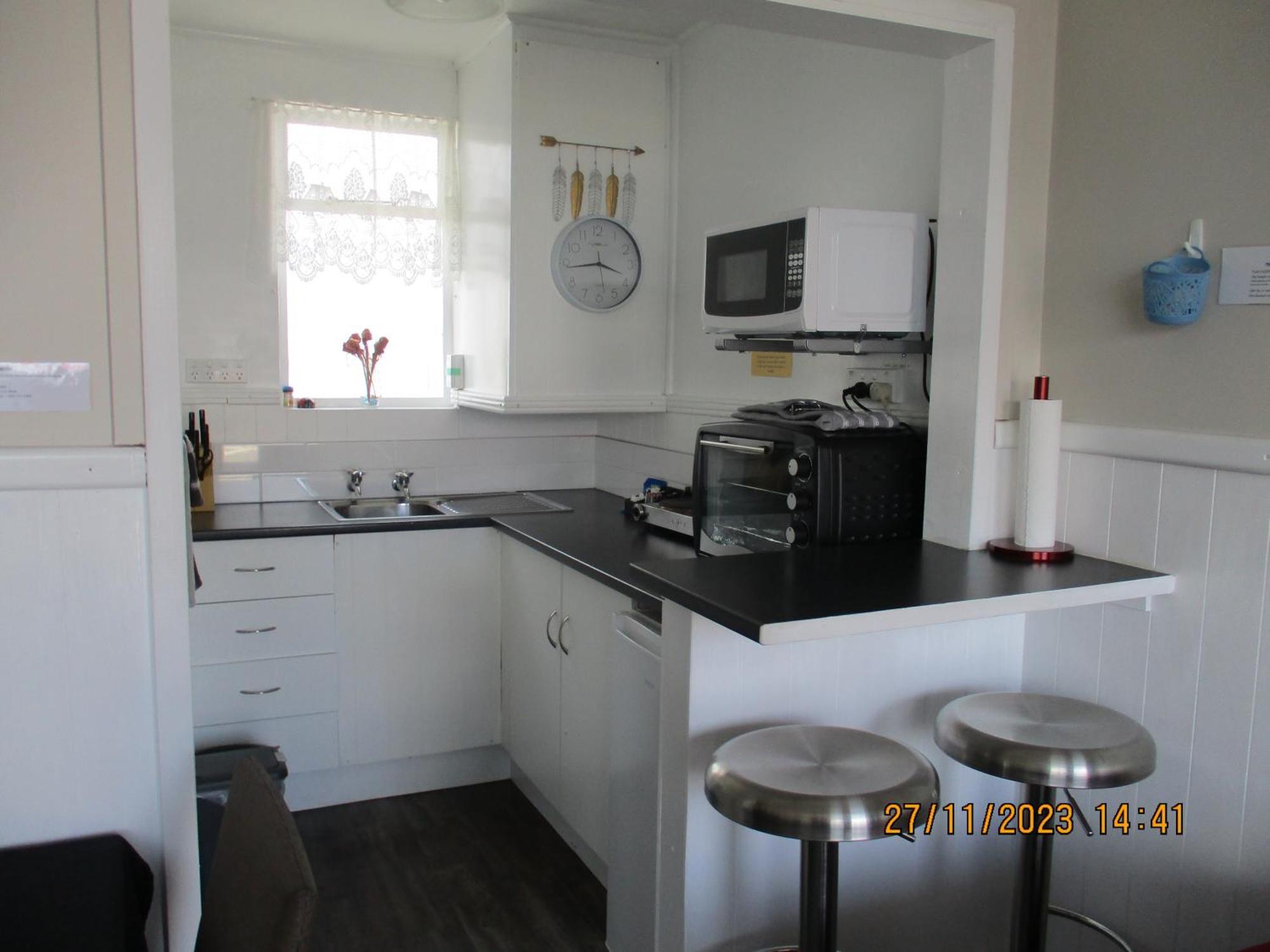 High Street Living Motel Пиктон Экстерьер фото