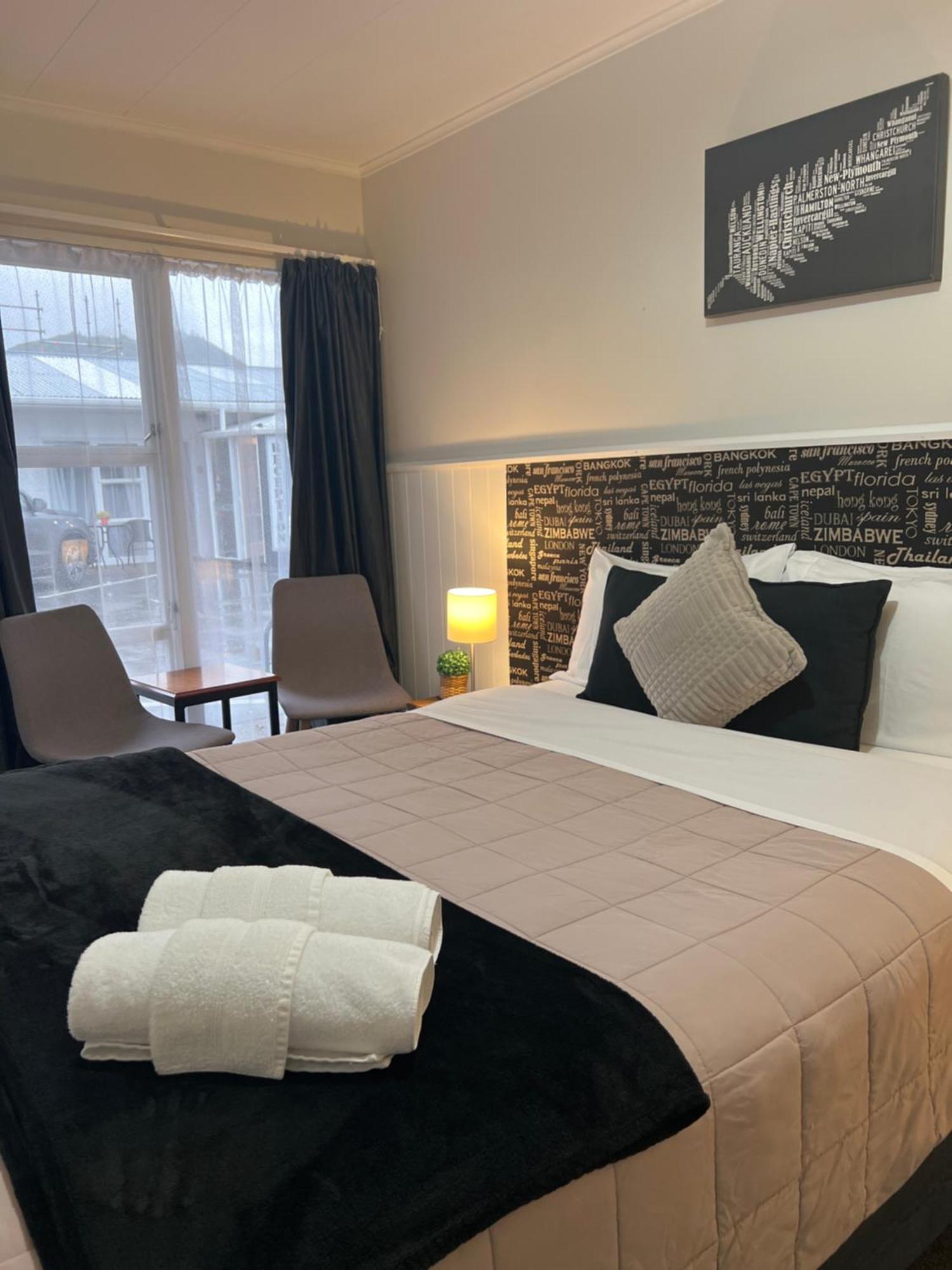 High Street Living Motel Пиктон Экстерьер фото