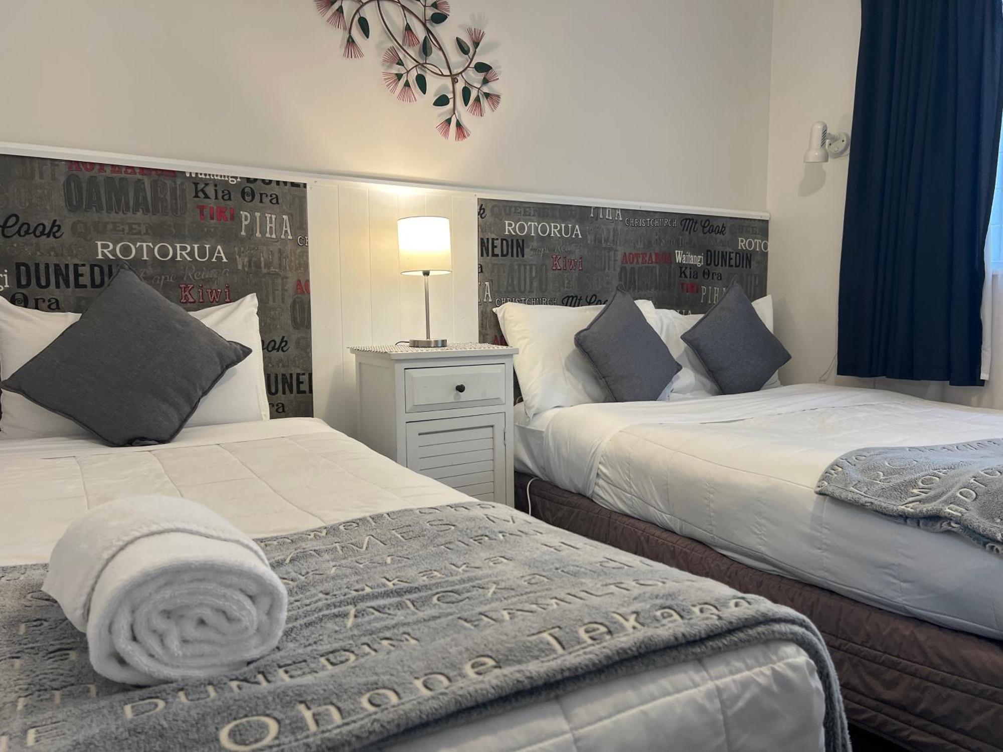 High Street Living Motel Пиктон Экстерьер фото