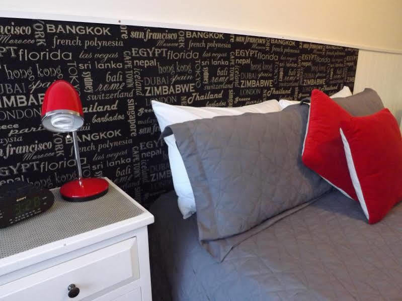High Street Living Motel Пиктон Экстерьер фото